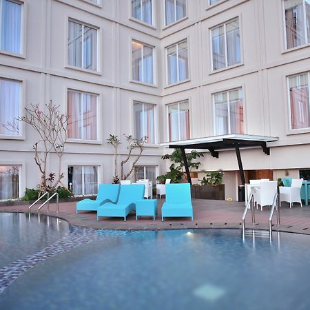 Grand Keisha Yogyakarta Hotel Kejayan Екстериор снимка