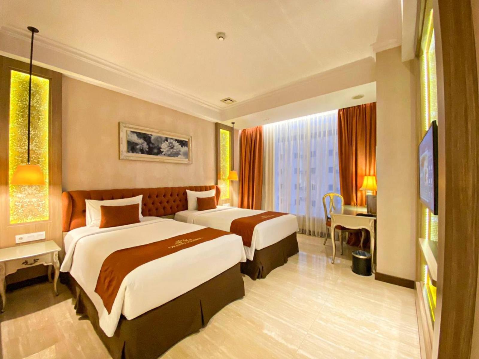 Grand Keisha Yogyakarta Hotel Kejayan Екстериор снимка