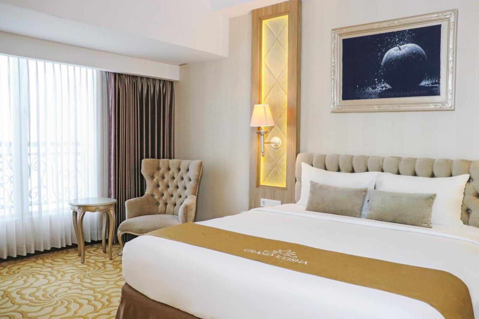Grand Keisha Yogyakarta Hotel Kejayan Екстериор снимка