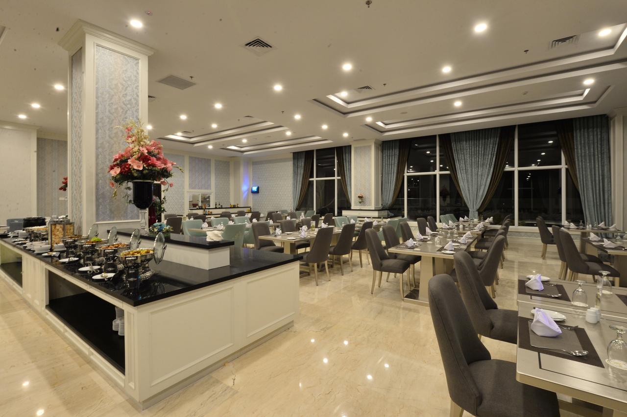 Grand Keisha Yogyakarta Hotel Kejayan Екстериор снимка