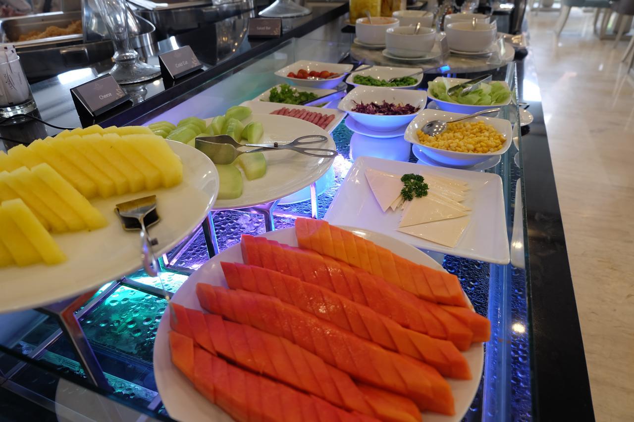 Grand Keisha Yogyakarta Hotel Kejayan Екстериор снимка